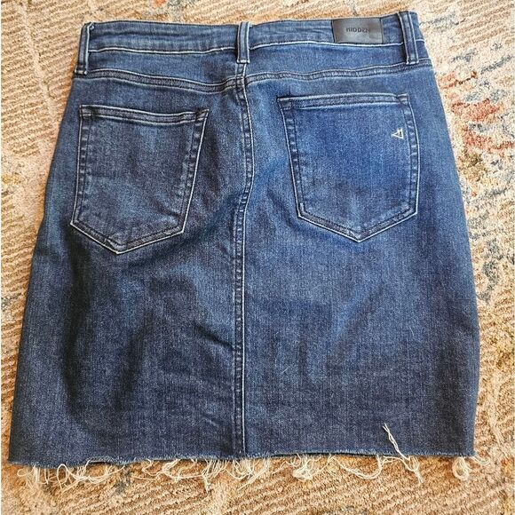 Hidden Dresses & Skirts - Hidden Jeans Denim Skirt Sz Large. Waist 16" Across And Total Length Is 18.